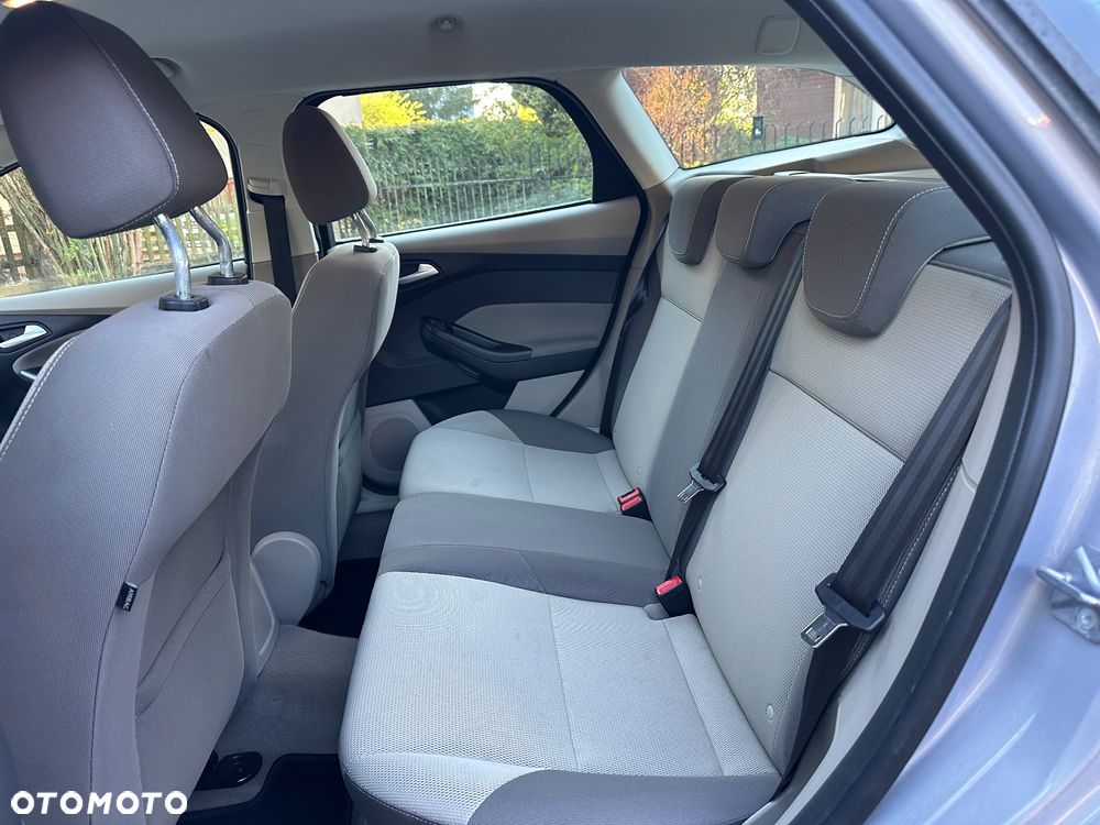 Ford Focus - 14