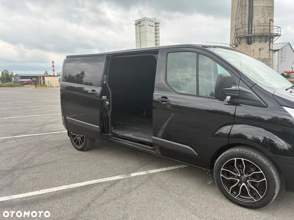 Ford Transit Custom - 8