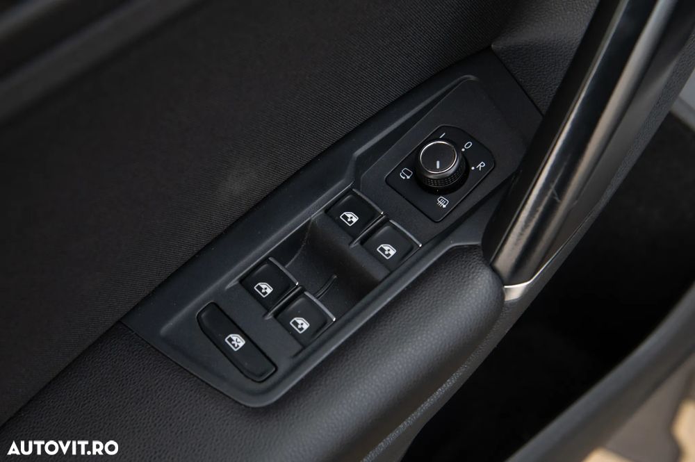Volkswagen Tiguan - 13