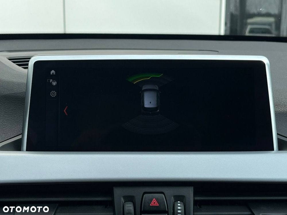 BMW X1 xDrive25e Advantage - 28