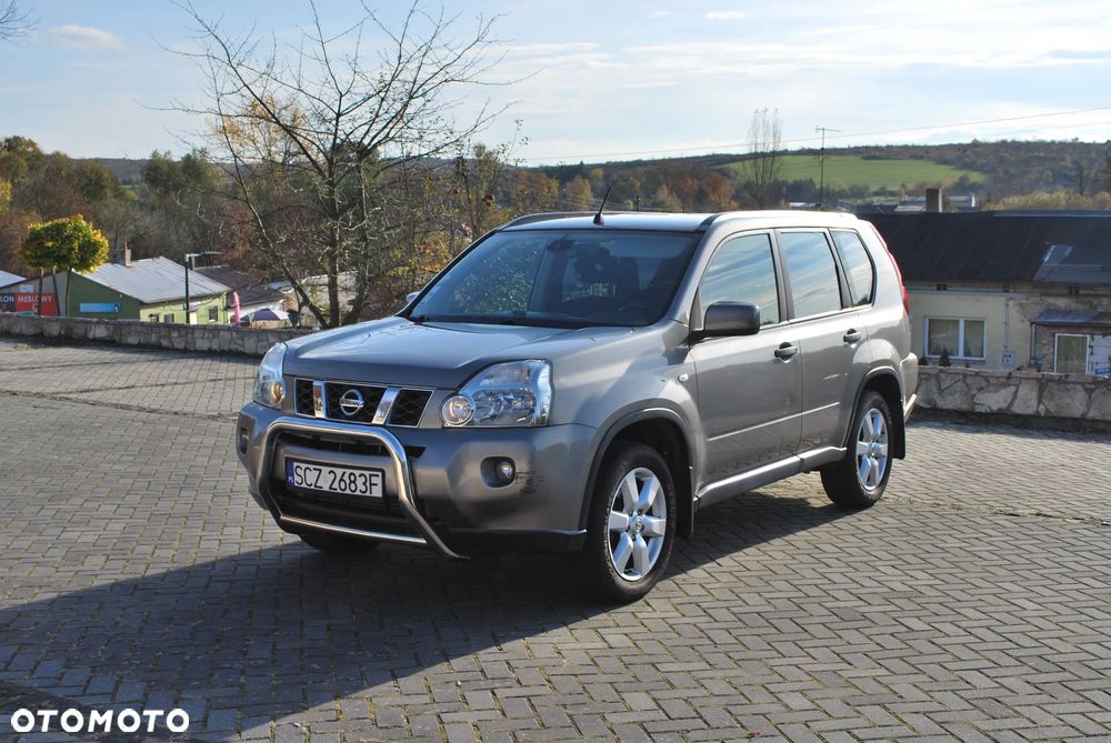 Nissan X-Trail 2.0 dCi 4x4 DPF LE - 2