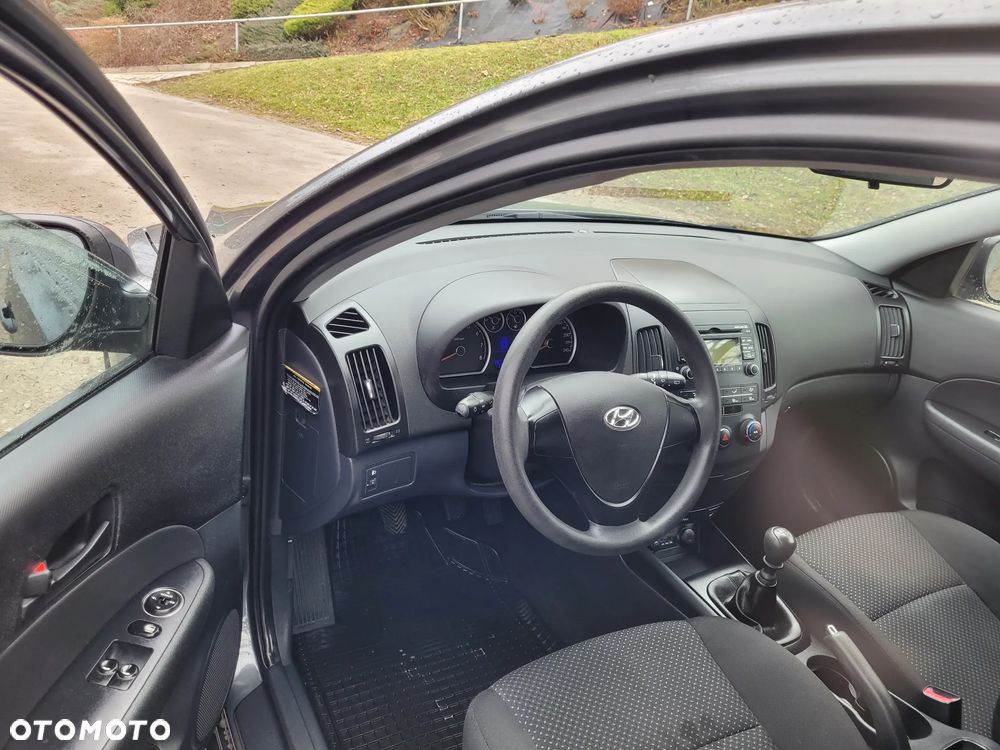 Hyundai i30 1.4 Base - 6