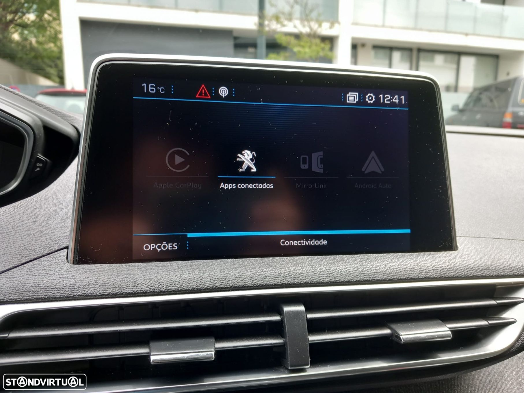 Peugeot 5008 1.5 BlueHDi Allure EAT8 - 31