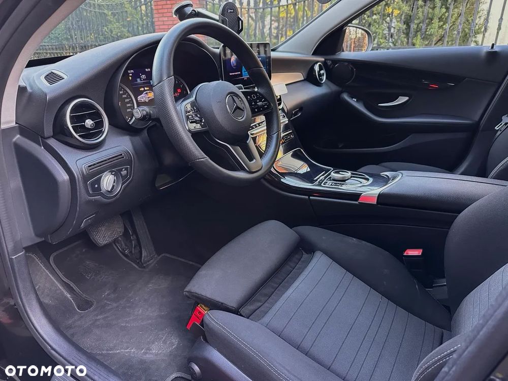 Mercedes-Benz Klasa C 180 9G-TRONIC - 10