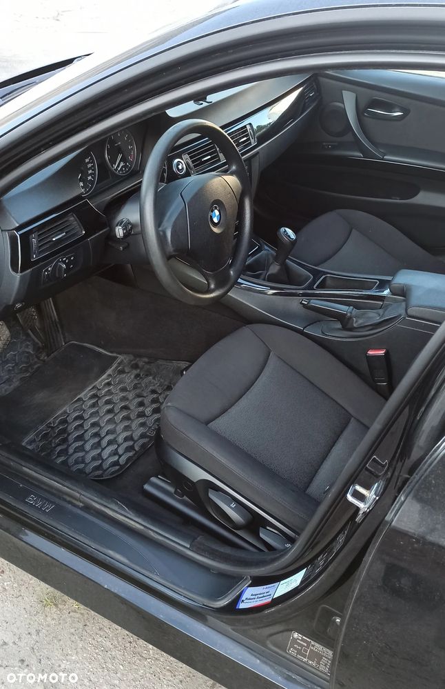 BMW Seria 3 - 10