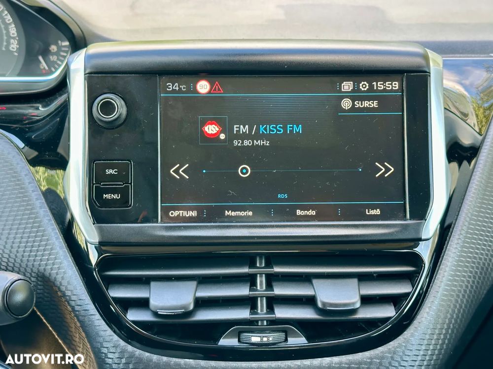 Peugeot 2008 - 30