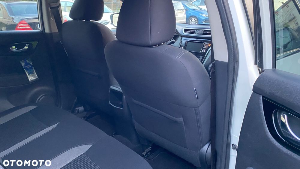 Nissan Qashqai - 16