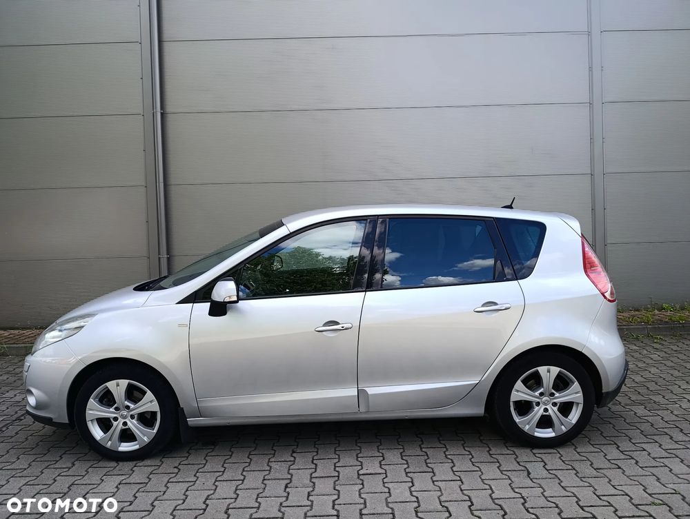 Renault Scenic 2.0 16V 140 CVT Luxe - 24
