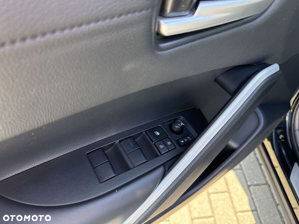 Toyota Corolla Cross 2.0 Hybrid Executive - 11