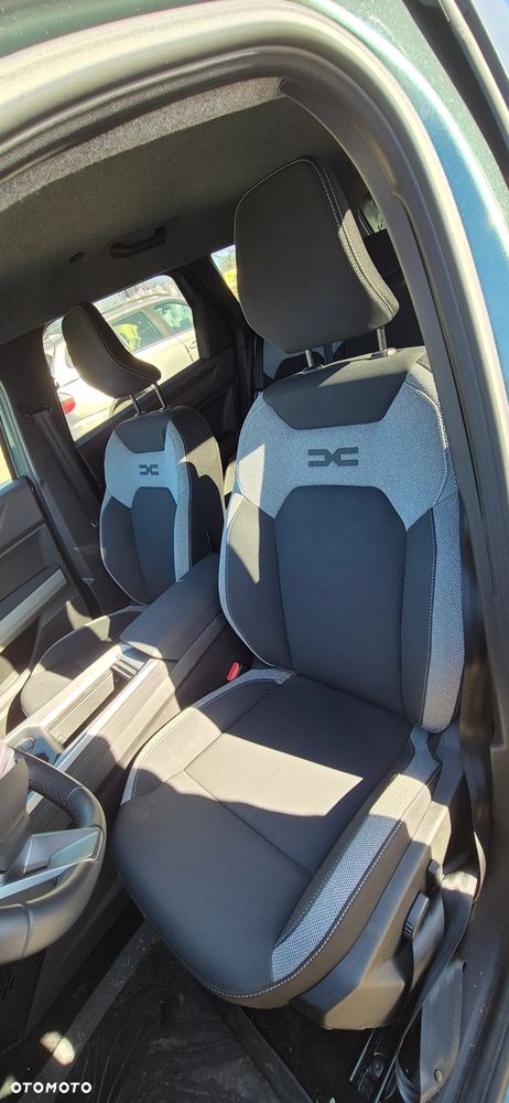 Dacia Bigster 1.8 Full Hybrid 155 Extreme MMT - 21