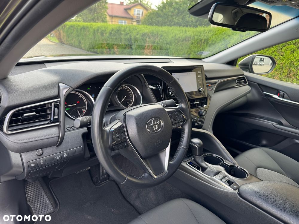 Toyota Camry 2.5 Hybrid Comfort CVT - 14