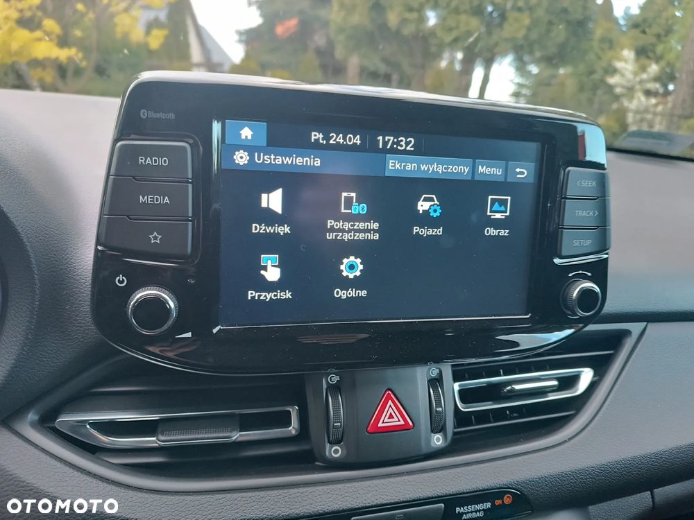 Hyundai i30 ver-1-6-d-comfort - 16