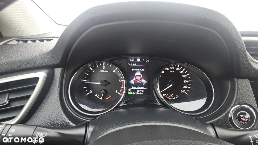 Nissan Qashqai 1.6 dCi Xtronic TEKNA+ - 22