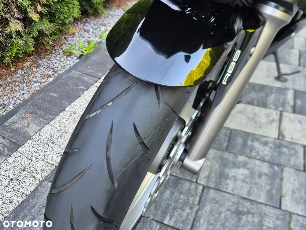 Kawasaki ER - 33