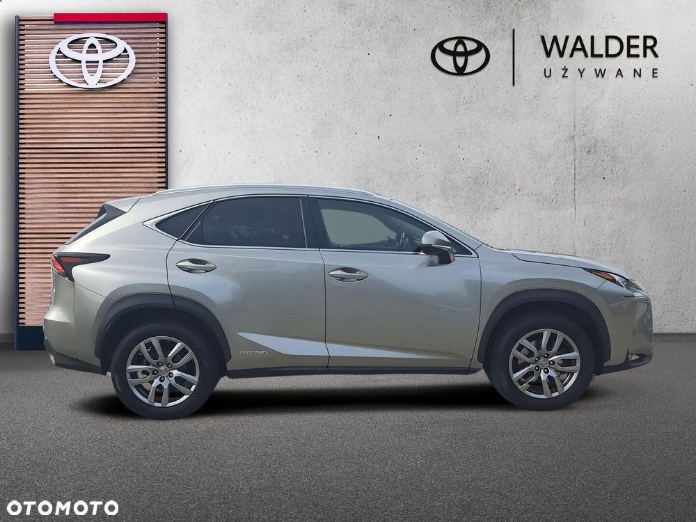Lexus NX 300h Comfort AWD - 6