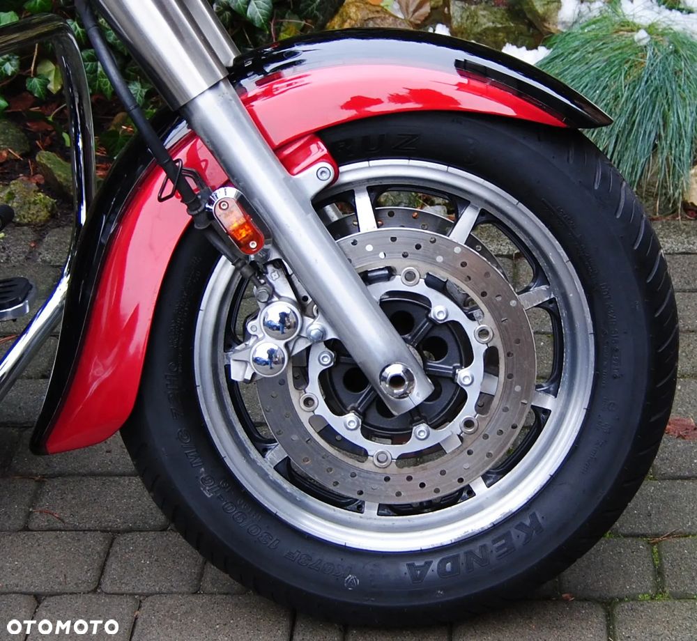 Yamaha Road Star - 9