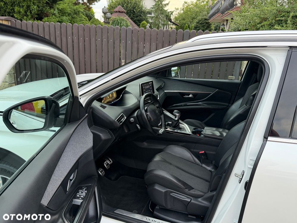 Peugeot 3008 - 16