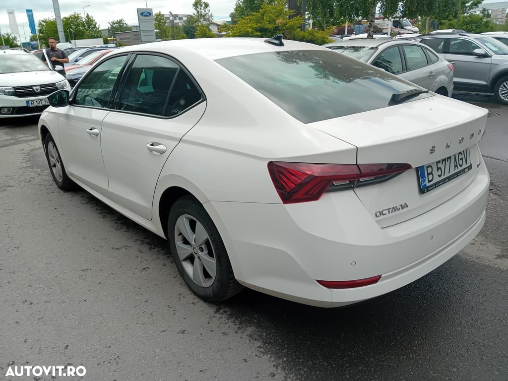 Skoda Octavia Combi 1.5 TSI DSG Mild Hybrid Ambition - 5