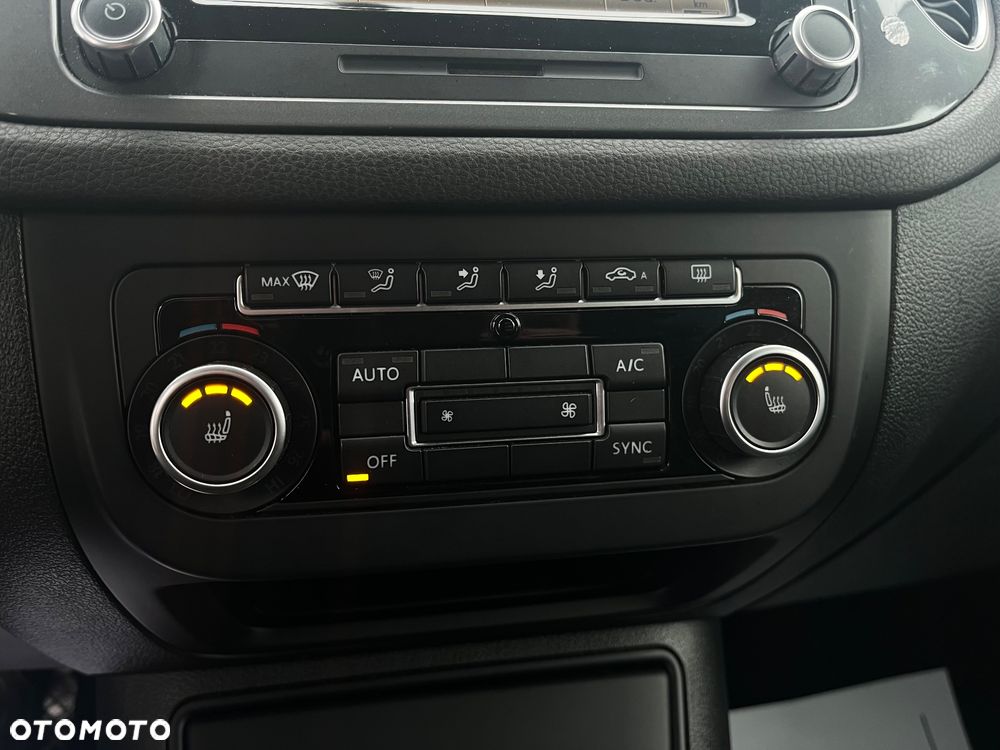 Volkswagen Tiguan 2.0 TDI DPF 4Motion BlueMotion Technology DSG Trend & Fun - 15