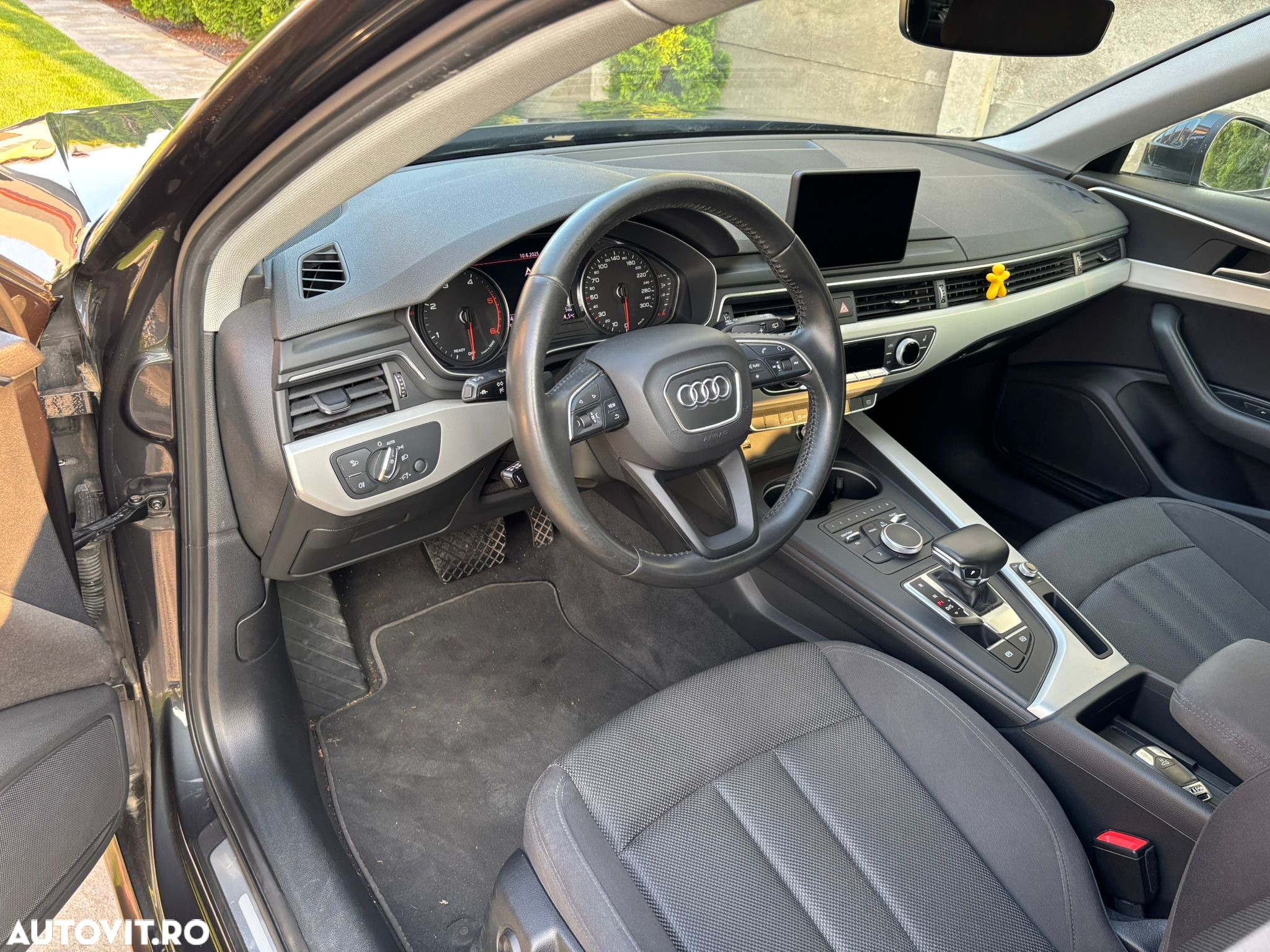 Audi A4 Avant 2.0 TDI S tronic - 12