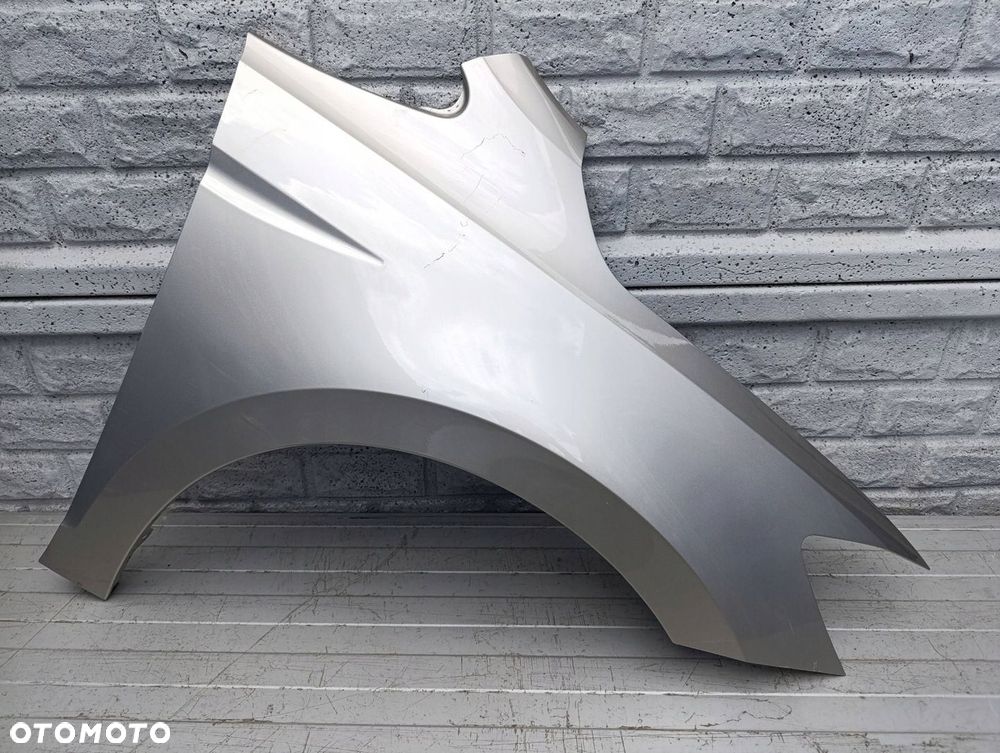 VW TOURAN 2016-2021 BŁOTNIK PRAWY PRZEDNI