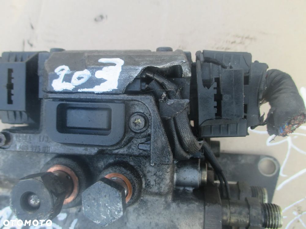 Pompa wtryskowa Opel Astra Vectra Zafira 0470504203 - 3
