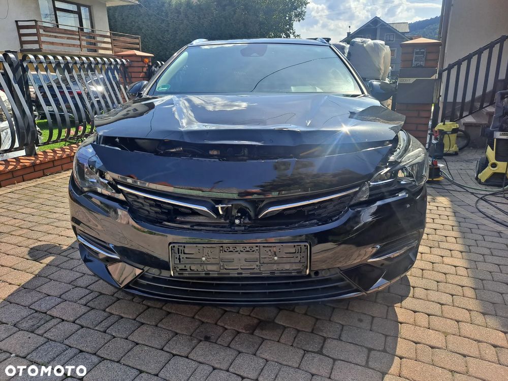 Opel Astra 1.4 Turbo Start/Stop Sports Tourer St Business Edition - 3