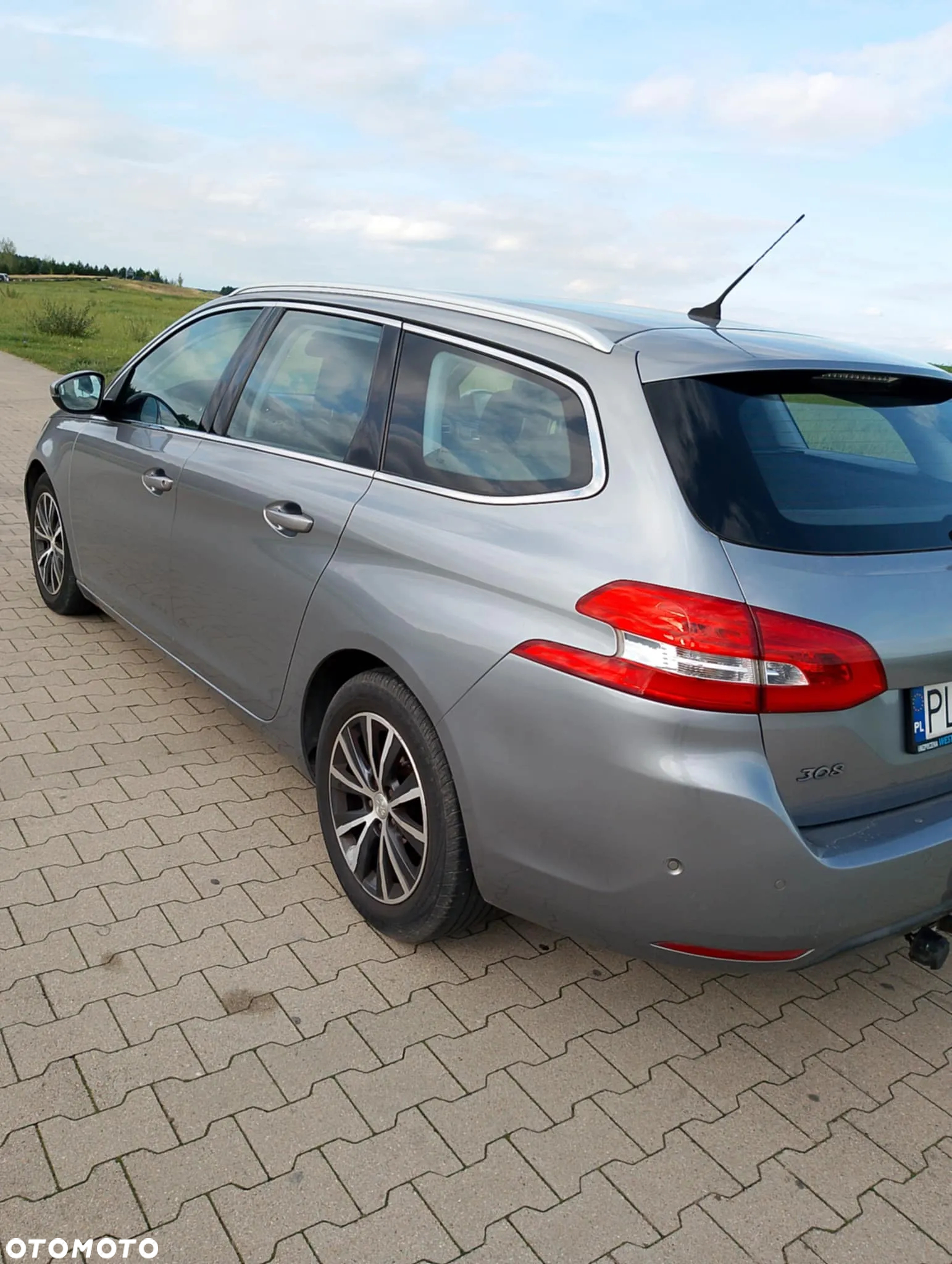 Peugeot 308 SW e-HDi 115 Stop & Start Allure - 7