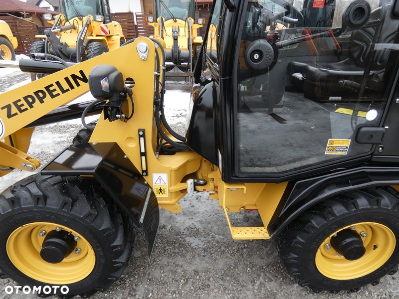 Zeppelin ZL25 ( Atlas AR320 ) 2024r / Powystawowa z Niemiec / Miniładowarka / - 20