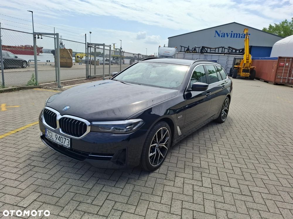 BMW Seria 5 530e Luxury Line sport - 1