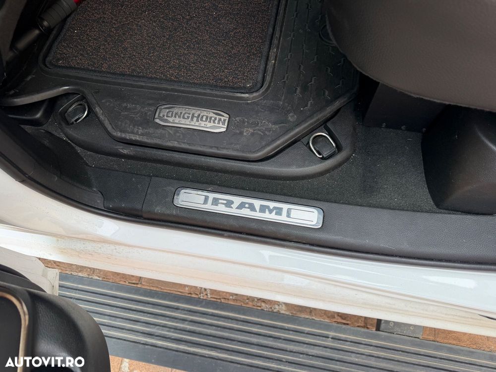 Dodge RAM - 34