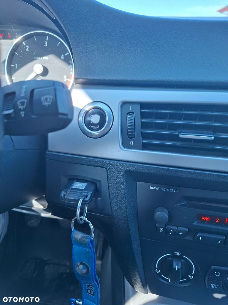 BMW Seria 3 - 12