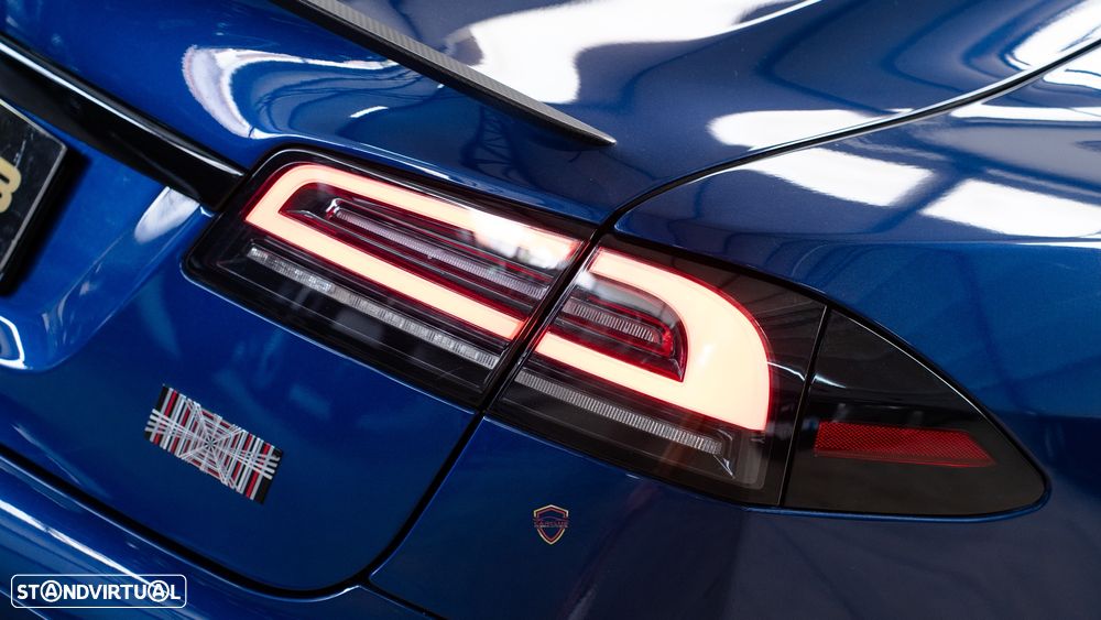 Tesla Model S Plaid AWD - 16