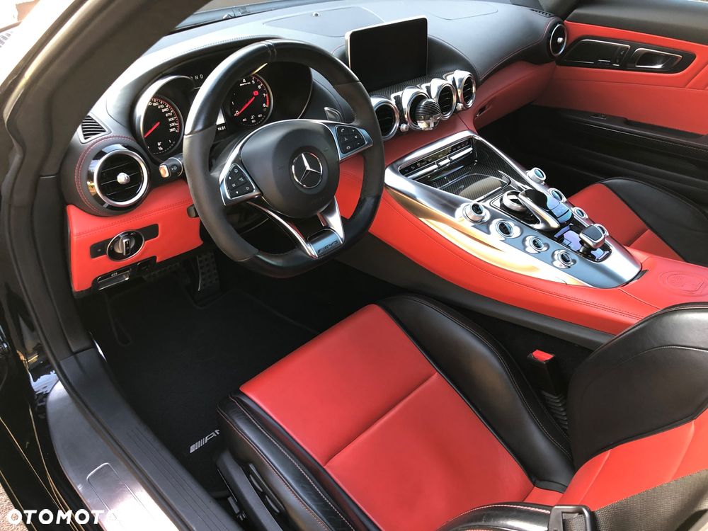 Mercedes-Benz AMG GT - 20