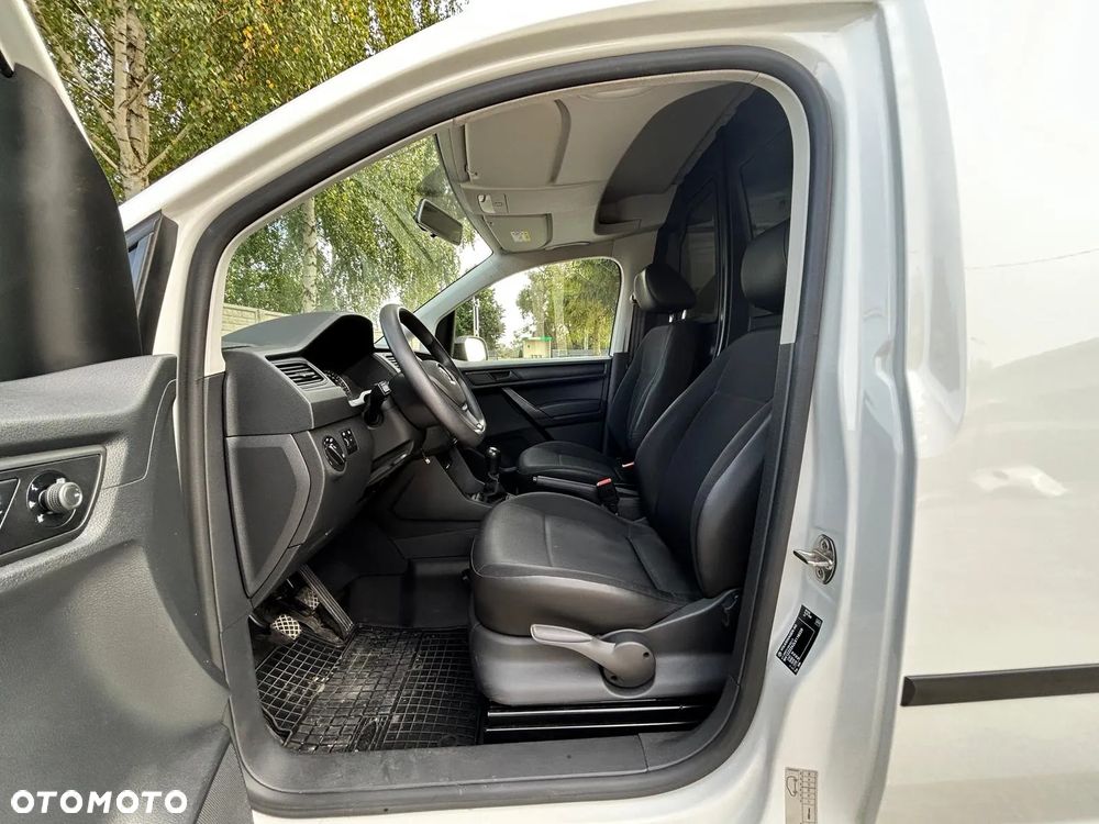 Volkswagen Caddy - 11
