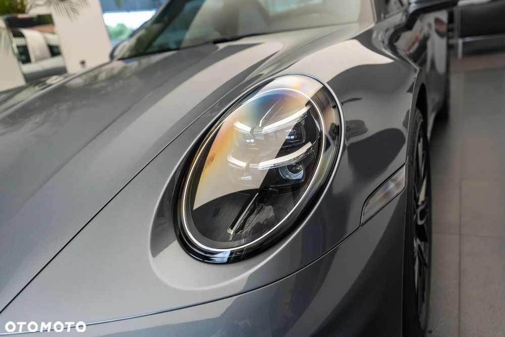 Porsche 911 Targa 4S - 36