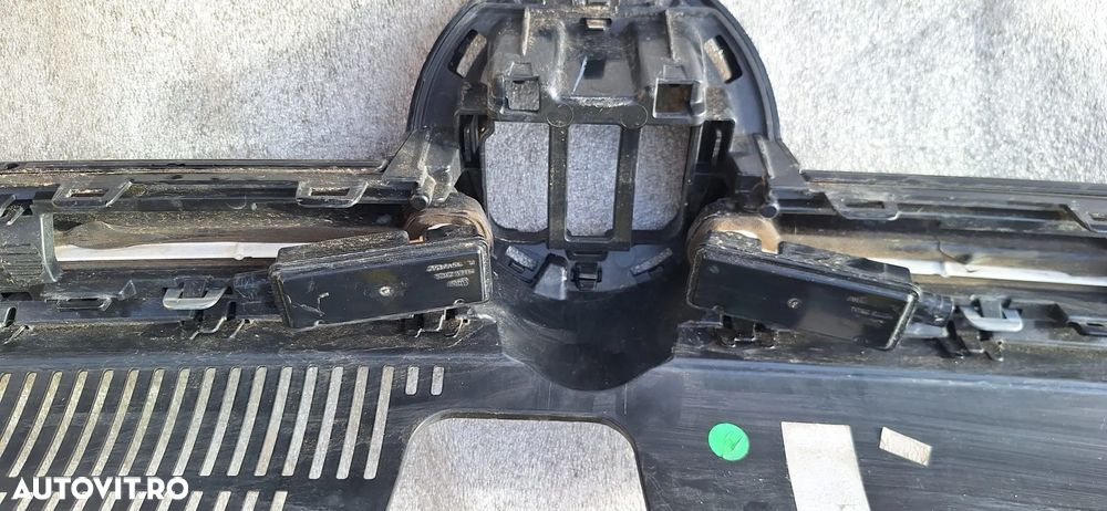 GRILA LED VW GOLF 8 R - 4