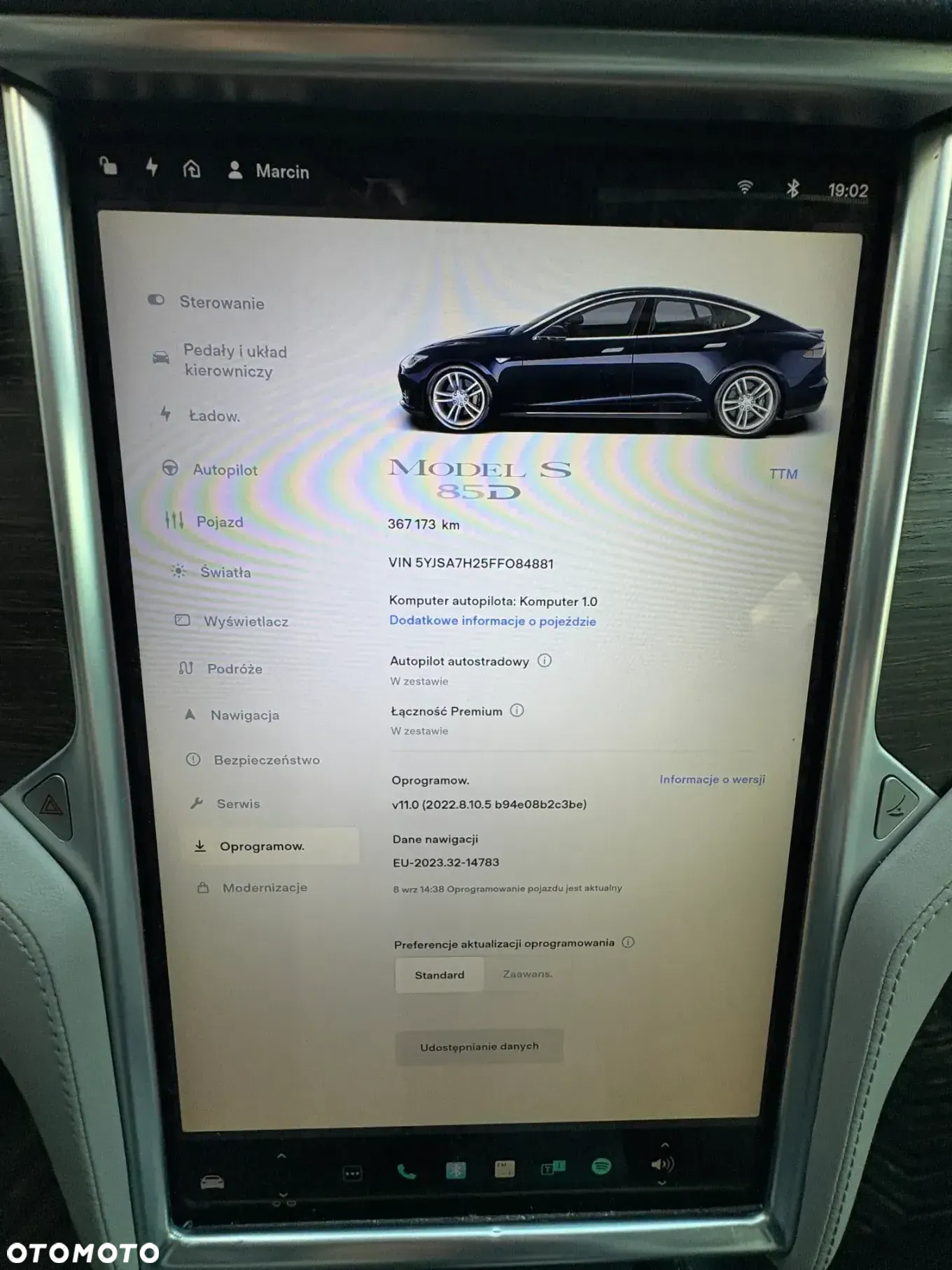 Tesla Model S 85D Allradantrieb - 29