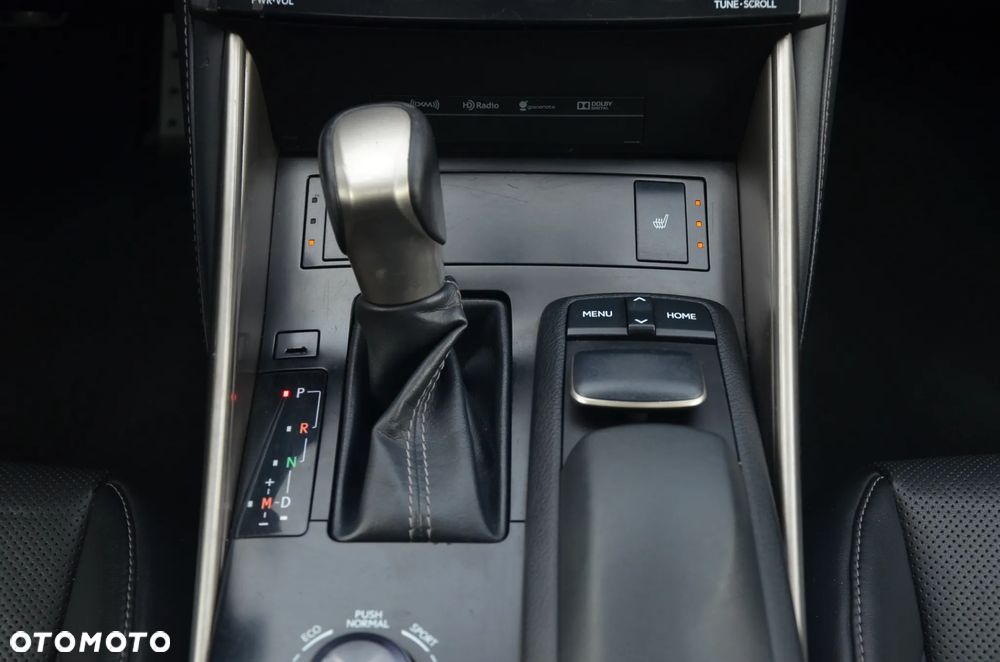 Lexus IS 250 F Sport - 36