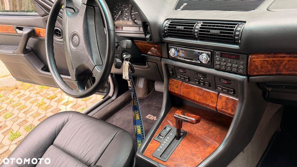 BMW Seria 7 - 19