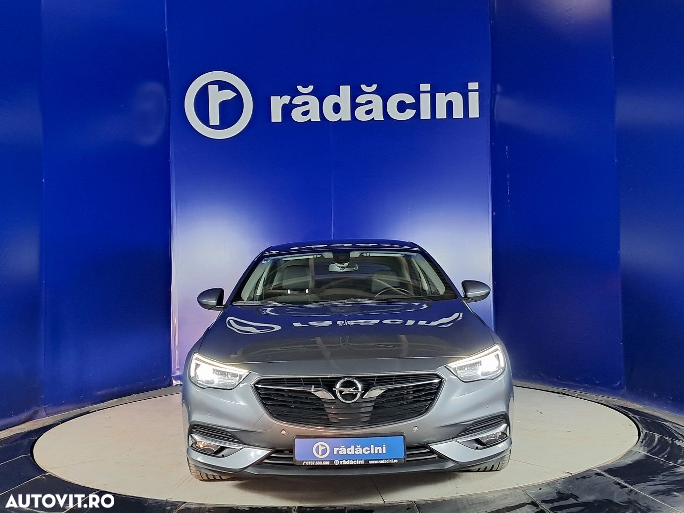 Opel Insignia - 8
