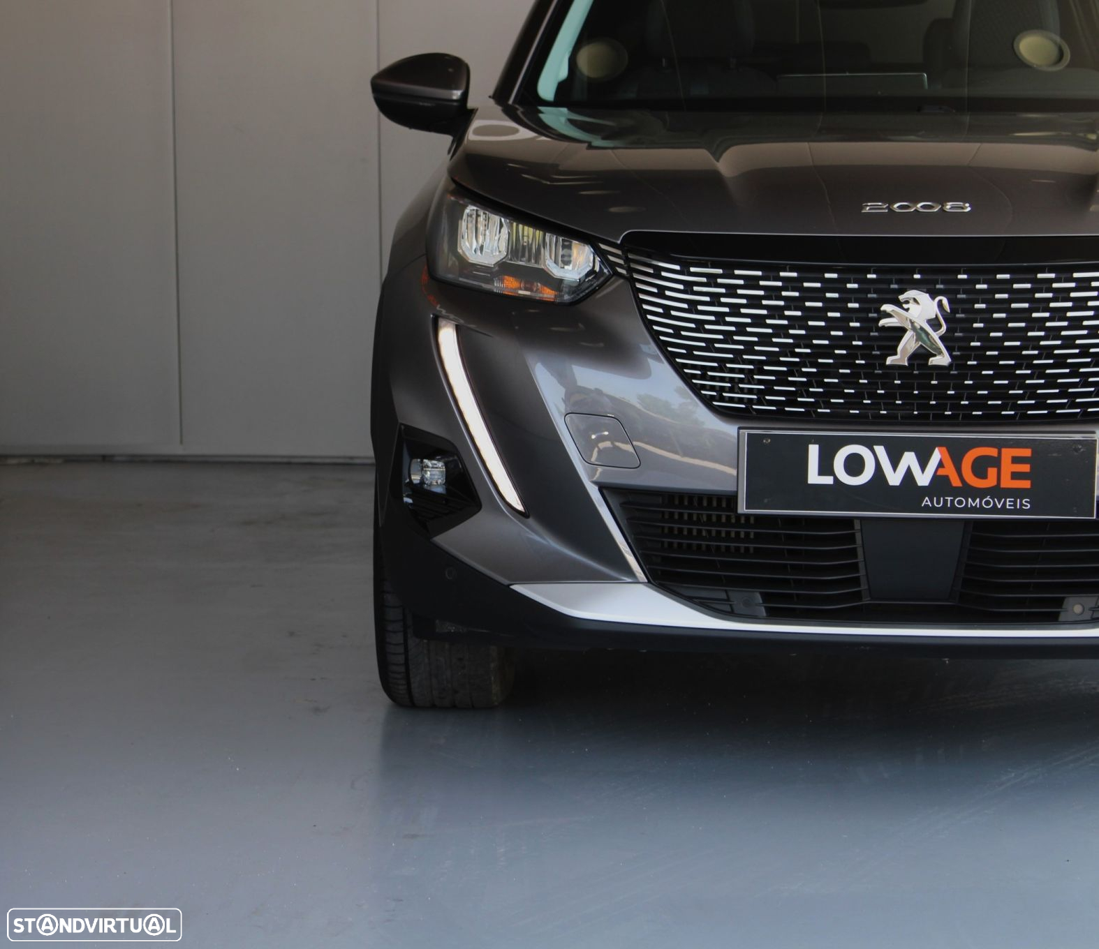 Peugeot 2008 1.2 PureTech Allure Pack EAT8 - 6