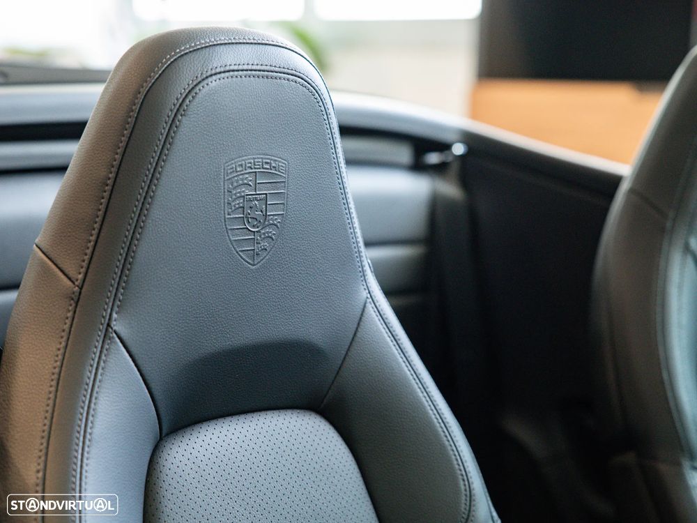 Porsche 911 (992) Carrera Cabriolet PDK - 57