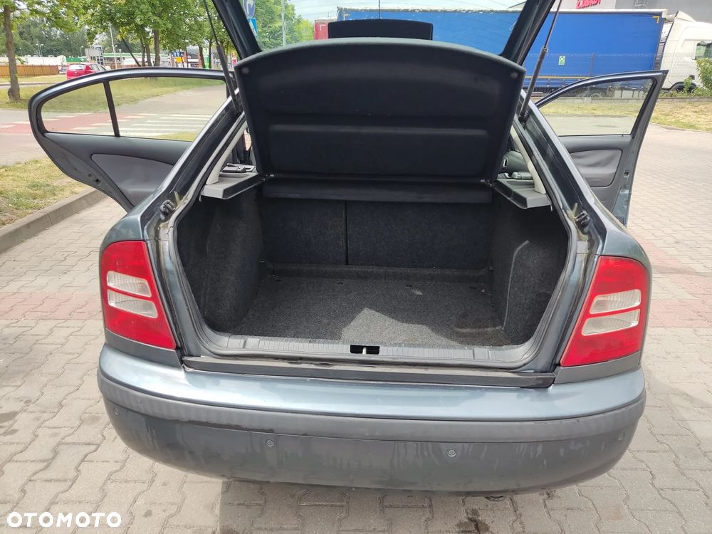 Skoda Octavia 1.9 TDI Tour - 6