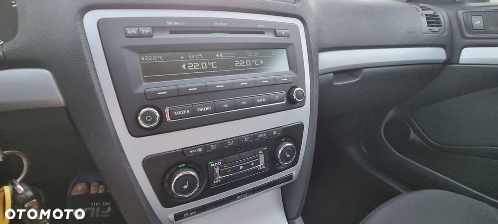 Skoda Octavia 1.2 TSI IMPULS EDITION - 16