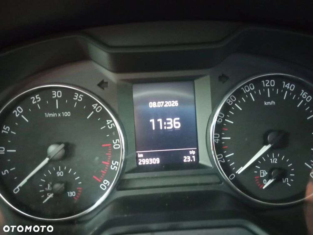 Skoda Octavia 2.0 TDI Ambition - 11