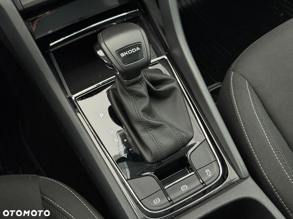 Skoda Karoq ver-1-5-tsi-act-selection-dsg - 16