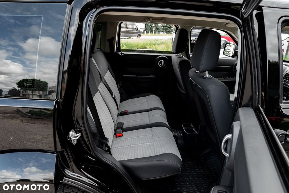 Dodge Nitro 3.7 V6 SLT - 20