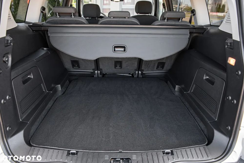 Ford S-Max - 27