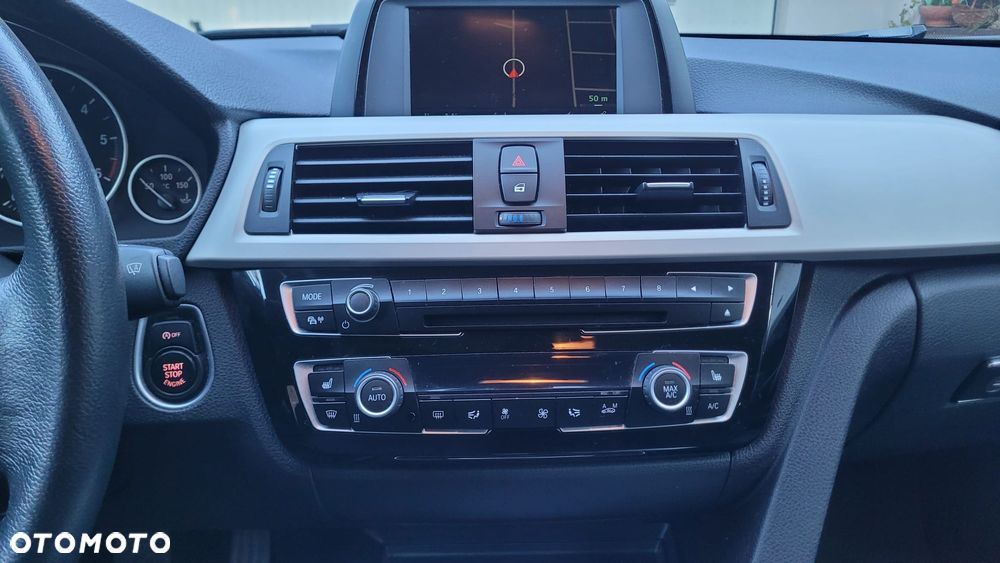 BMW Seria 3 320d Edition M Sport Shadow - 37